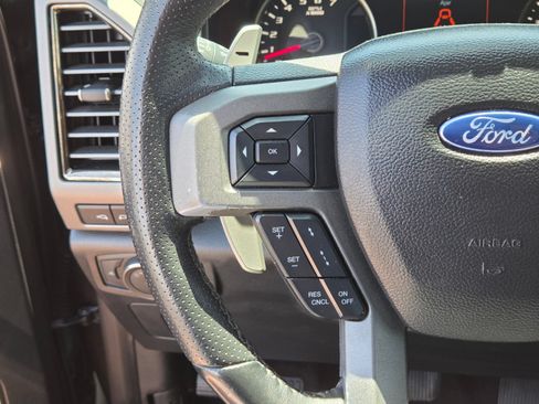 Used 2018 Ford F150 Raptor w/ Equipment Group 802A Luxury AWD/4WD image 12