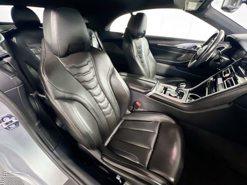 Used 2023 BMW M850i xDrive Convertible image 31