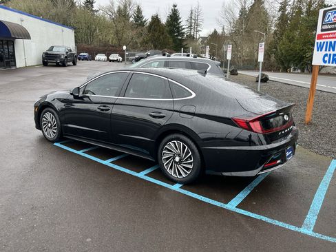 Certified 2023 Hyundai Sonata Limited image 3