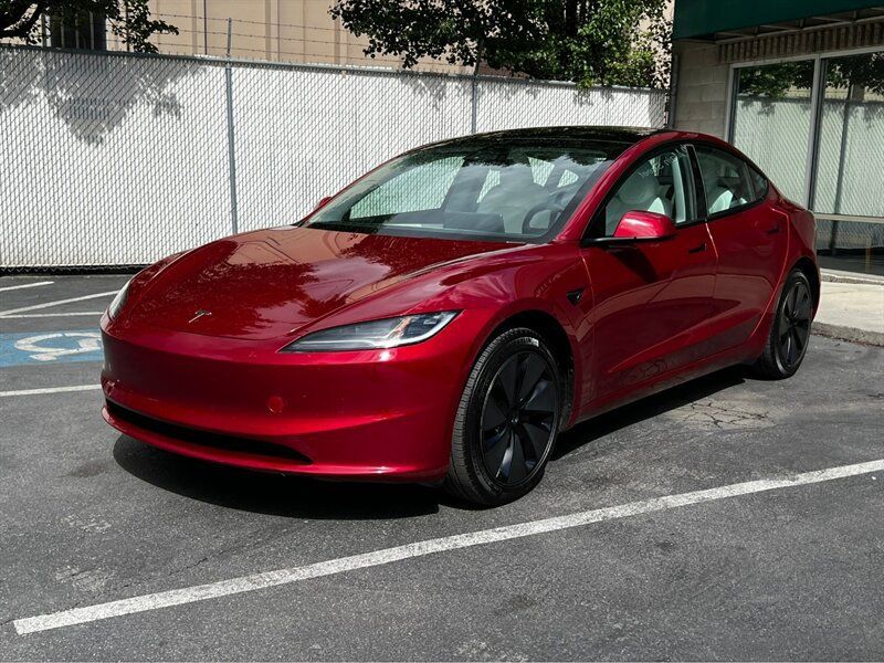 Used 2025 Tesla Model 3 Long Range RWD image 3