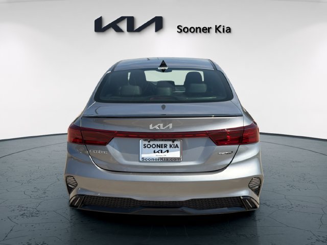 Used 2024 Kia Forte GT-Line w/ GT-Line Premium Package FWD image 5