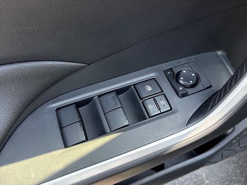 Used 2019 Toyota RAV4 XLE w/ Convenience Package AWD/4WD image 22