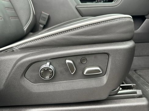 Used 2025 GMC Sierra 1500 AT4X image 22