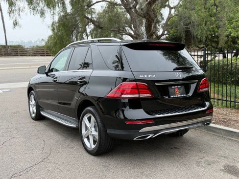 Used 2017 Mercedes-Benz GLE 350 4MATIC image 3