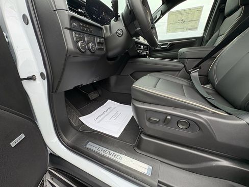 New 2026 Chevrolet Suburban Premier w/ Sun And Tow Package image 14