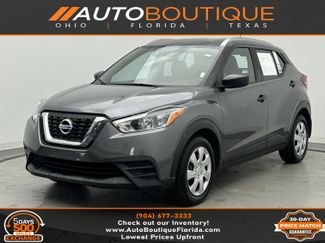 Used 2019 Nissan Kicks S image 1
