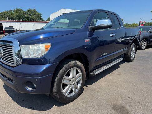 Used 2013 Toyota Tundra Limited AWD/4WD image 9