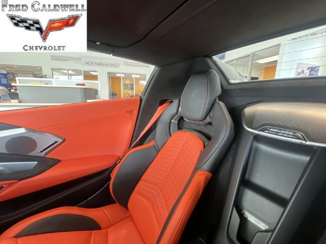 Used 2026 Chevrolet Corvette Stingray Premium Conv w/ Z51 Performance Package RWD image 12