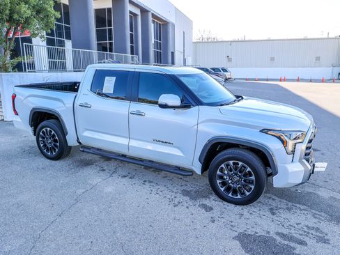 Used 2025 Toyota Tundra Limited image 6