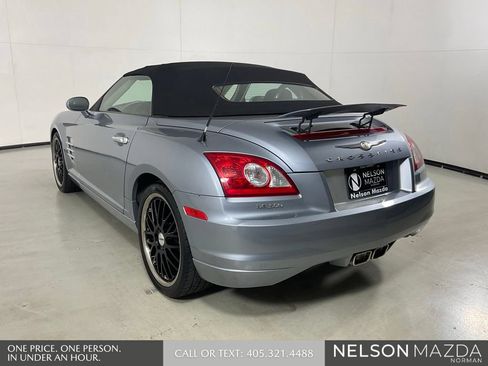 Used 2007 Chrysler Crossfire Limited RWD image 8