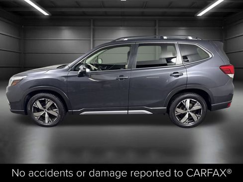 Used 2021 Subaru Forester Touring image 3