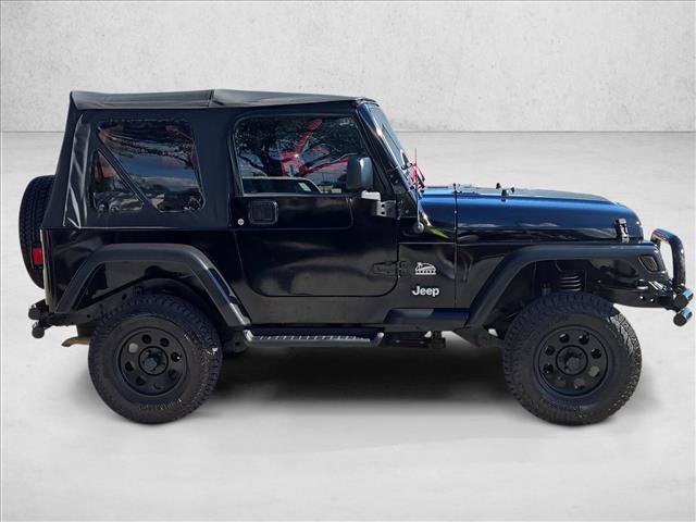 Used 2004 Jeep Wrangler Sahara AWD/4WD image 4