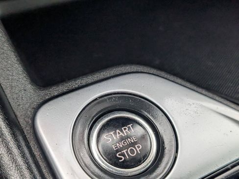 Used 2022 Nissan Sentra SR FWD image 20