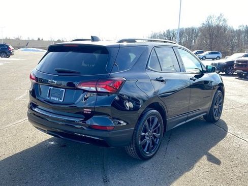 Certified 2024 Chevrolet Equinox RS w/ LPO, Floor Liner Package image 3