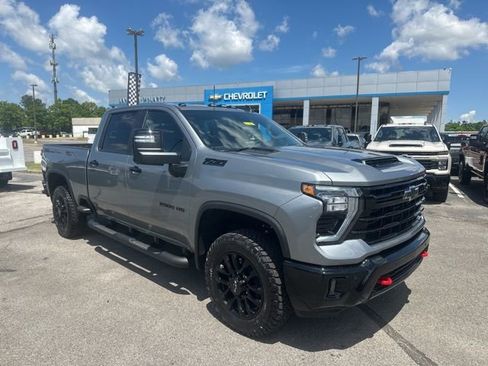 New 2026 Chevrolet Silverado 2500 LT w/ Trail Boss Package AWD/4WD image 1