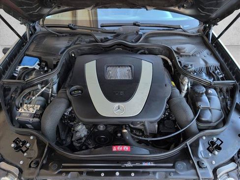 Used 2009 Mercedes-Benz E 350 Sedan image 23