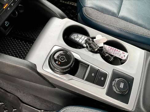 Used 2022 Ford Bronco Sport Outer Banks image 16