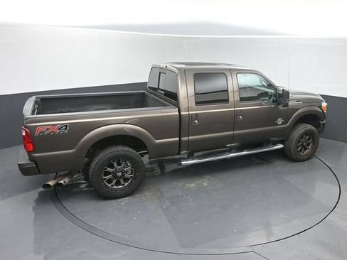 Used 2015 Ford F250 Lariat w/ Lariat Interior Package AWD/4WD image 39