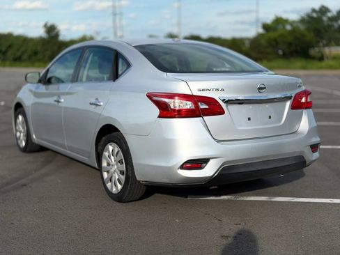 Used 2017 Nissan Sentra SV FWD image 3