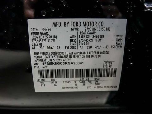 Used 2024 Ford Explorer ST w/ Equipment Group 401A AWD/4WD image 33