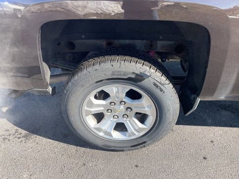 Used 2019 Chevrolet Silverado 1500 LT w/ All Star Edition image 22