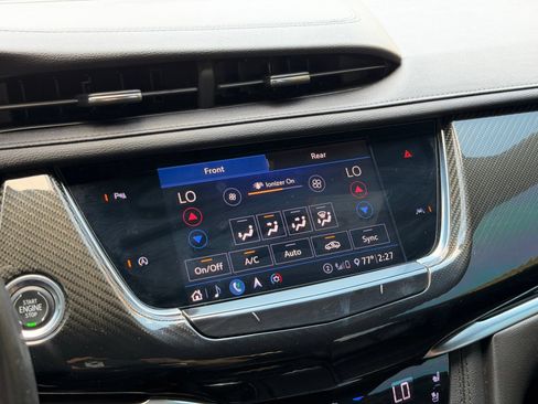 Used 2020 Cadillac XT6 Sport AWD/4WD image 48