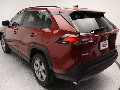 Used 2024 Toyota RAV4 XLE FWD image 11