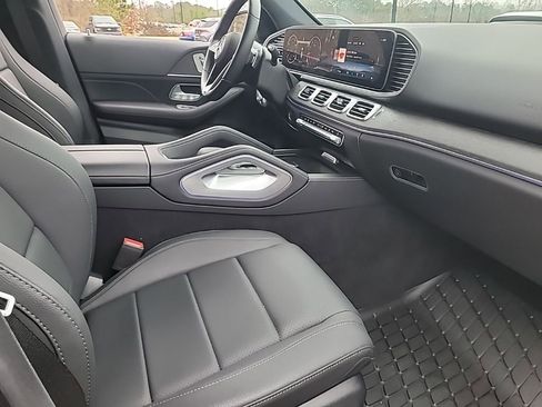 Used 2025 Mercedes-Benz GLE 350 4MATIC image 15