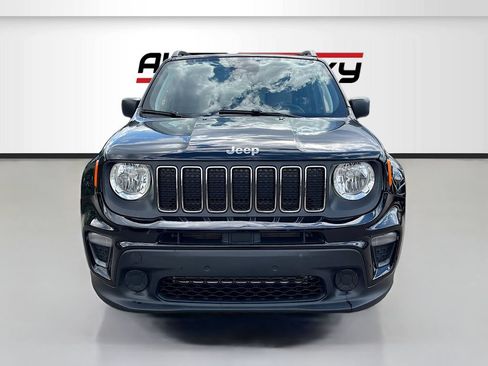Used 2020 Jeep Renegade Sport w/ Sport Appearance Group AWD/4WD image 2