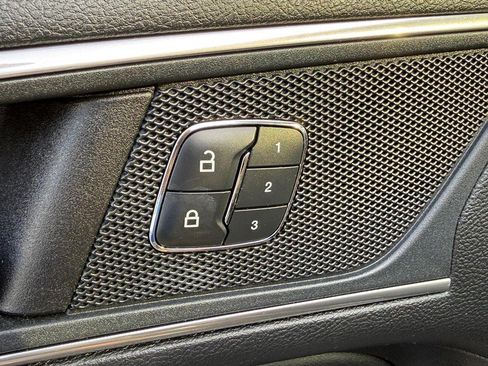 Used 2018 Ford Edge Sport w/ Equipment Group 401A AWD/4WD image 18