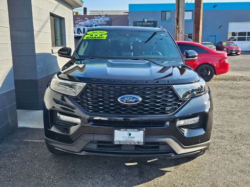 Used 2020 Ford Explorer ST w/ ST Street Pack image 2