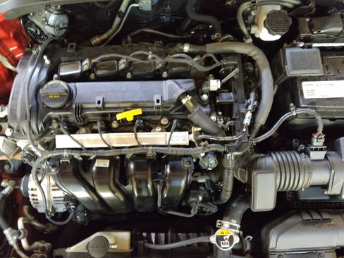 Used 2019 Kia Forte LXS image 30