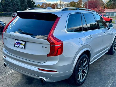 Used 2018 Volvo XC90 T5 Momentum w/ Momentum Plus Package image 5