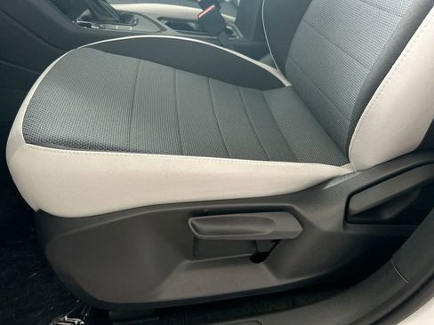 New 2026 Volkswagen Taos S image 12