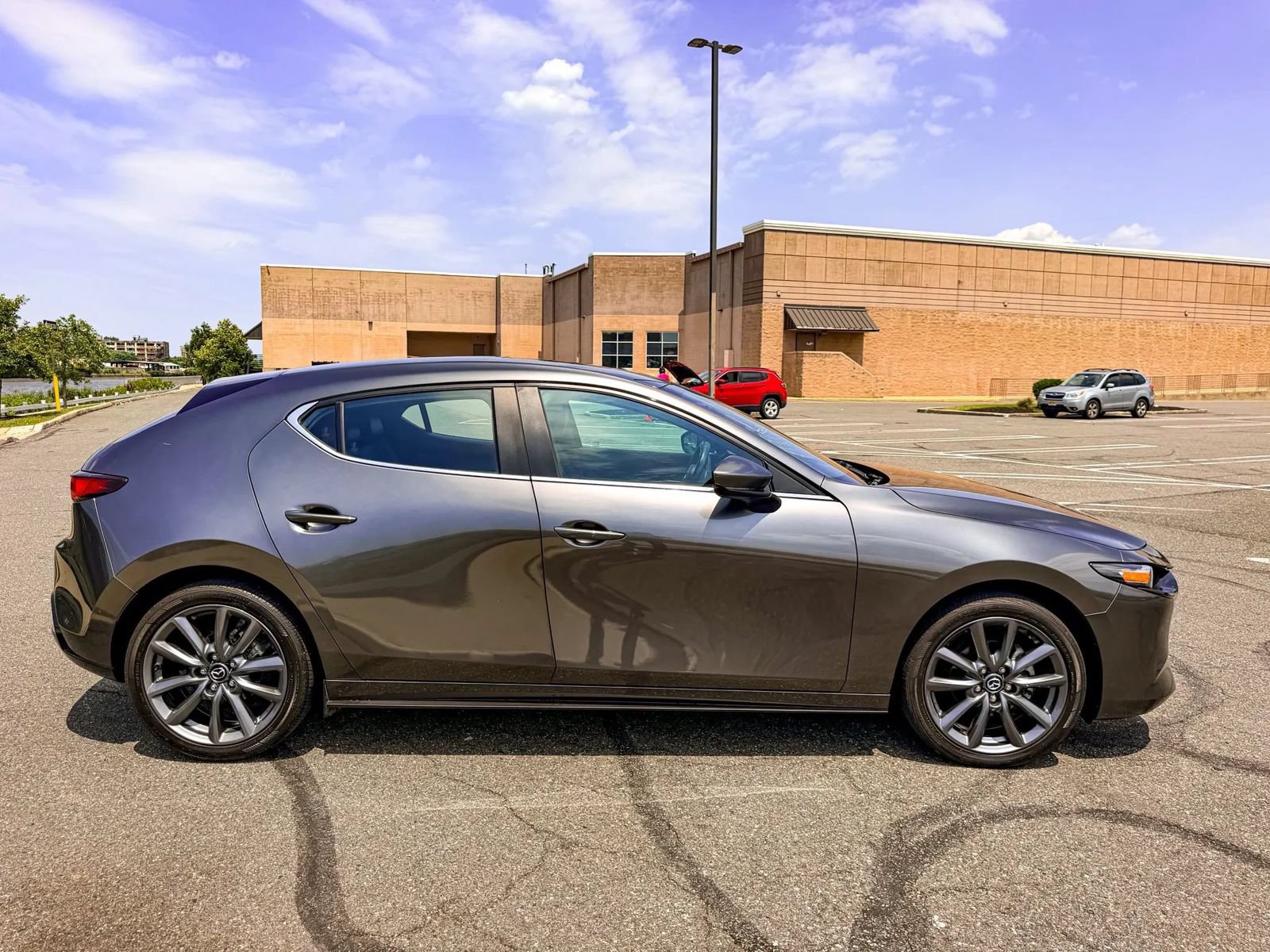 Used 2023 MAZDA MAZDA3 s FWD image 8
