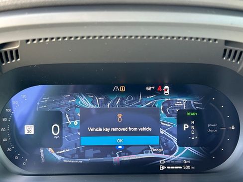 New 2026 Volvo XC60 T8 Ultra w/ Climate Package AWD/4WD image 15
