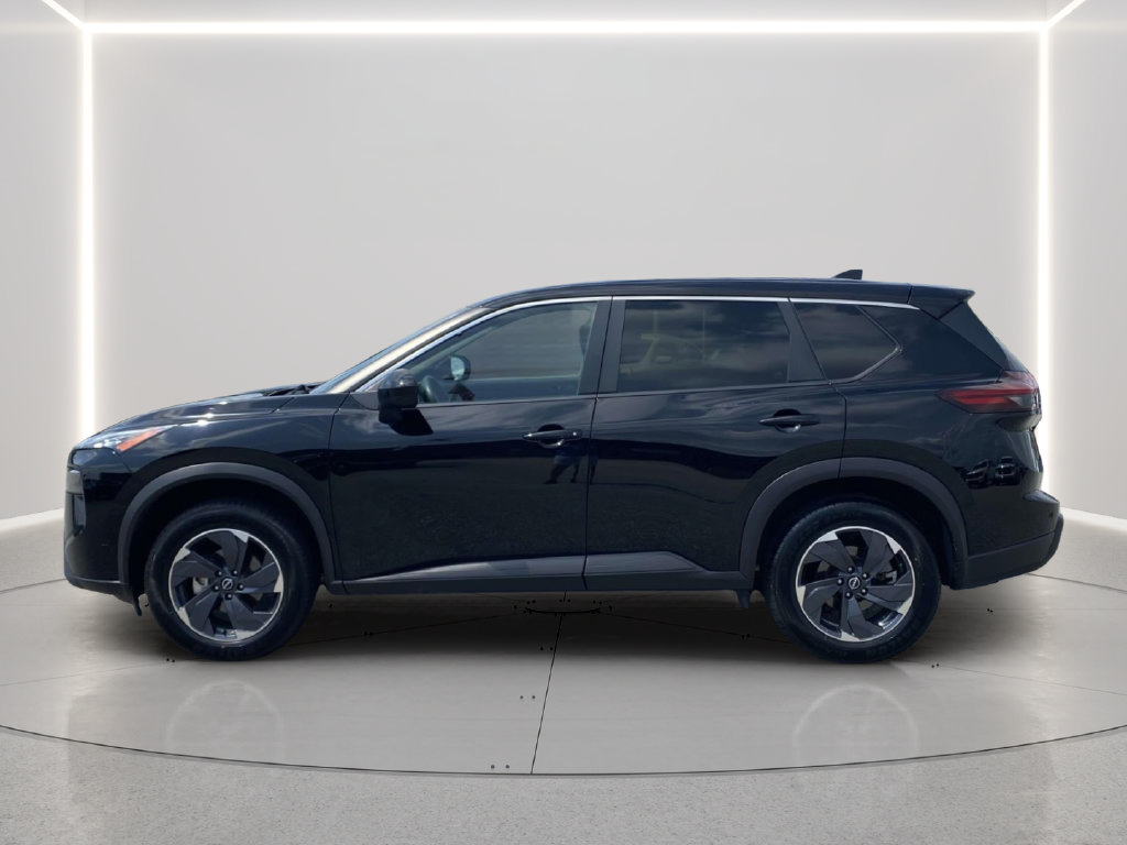 Used 2024 Nissan Rogue SV FWD image 2