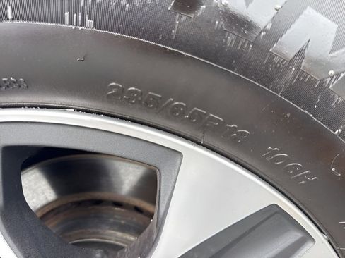 Used 2021 Toyota Highlander XLE image 35