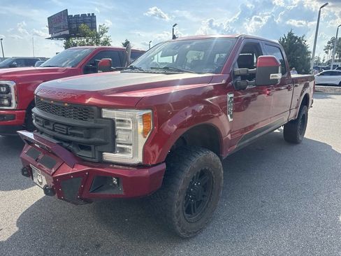 Used 2019 Ford F250 Lariat w/ Lariat Ultimate Package AWD/4WD image 1