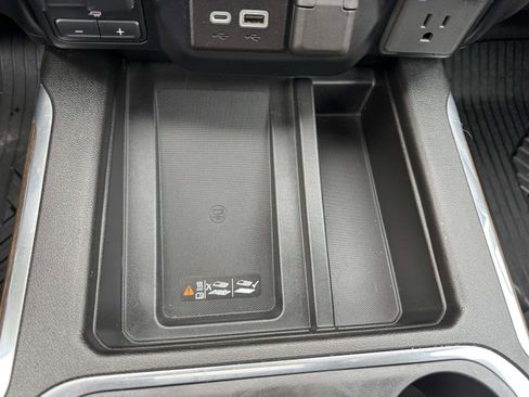 Used 2020 Chevrolet Silverado 3500 High Country w/ Z71 Off-Road Package image 42