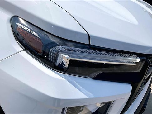 Used 2025 GMC Canyon Elevation w/ Convenience Package RWD image 28