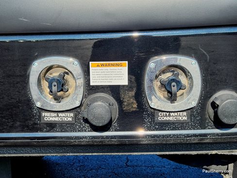 Used 2024 Mercedes-Benz Sprinter 3500 image 15