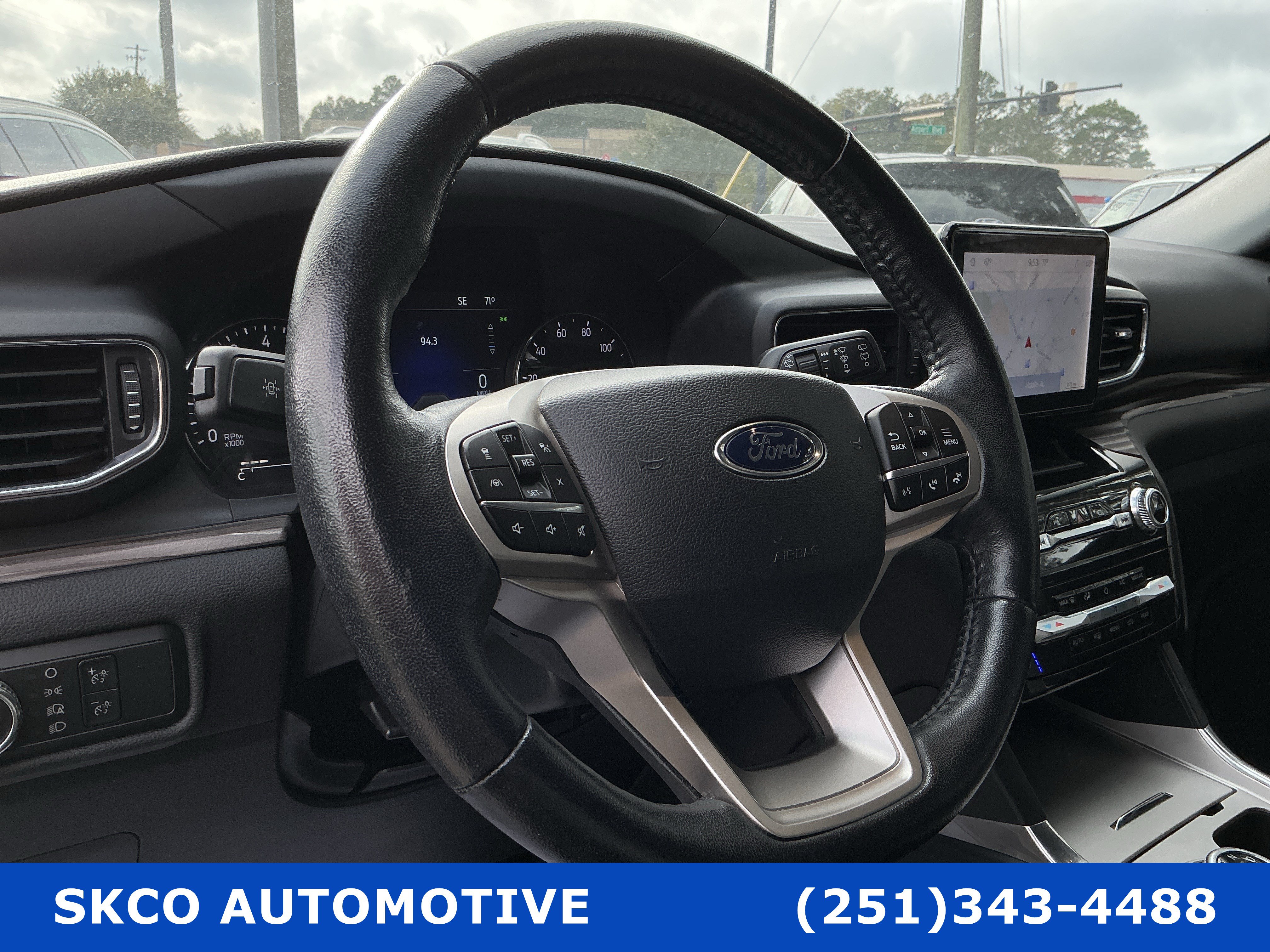 Used 2022 Ford Explorer Limited AWD/4WD image 19