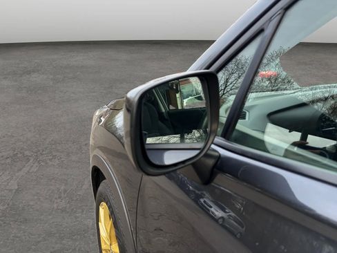 Used 2019 Subaru Forester Premium w/ All-Weather Package image 21