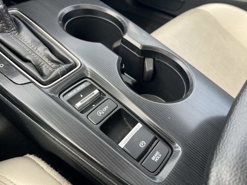 Certified 2023 Honda Civic Touring image 19