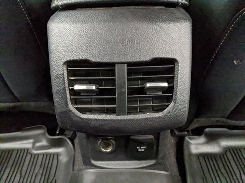 Used 2017 Ford Fusion SE w/ Equipment Group 601A image 13