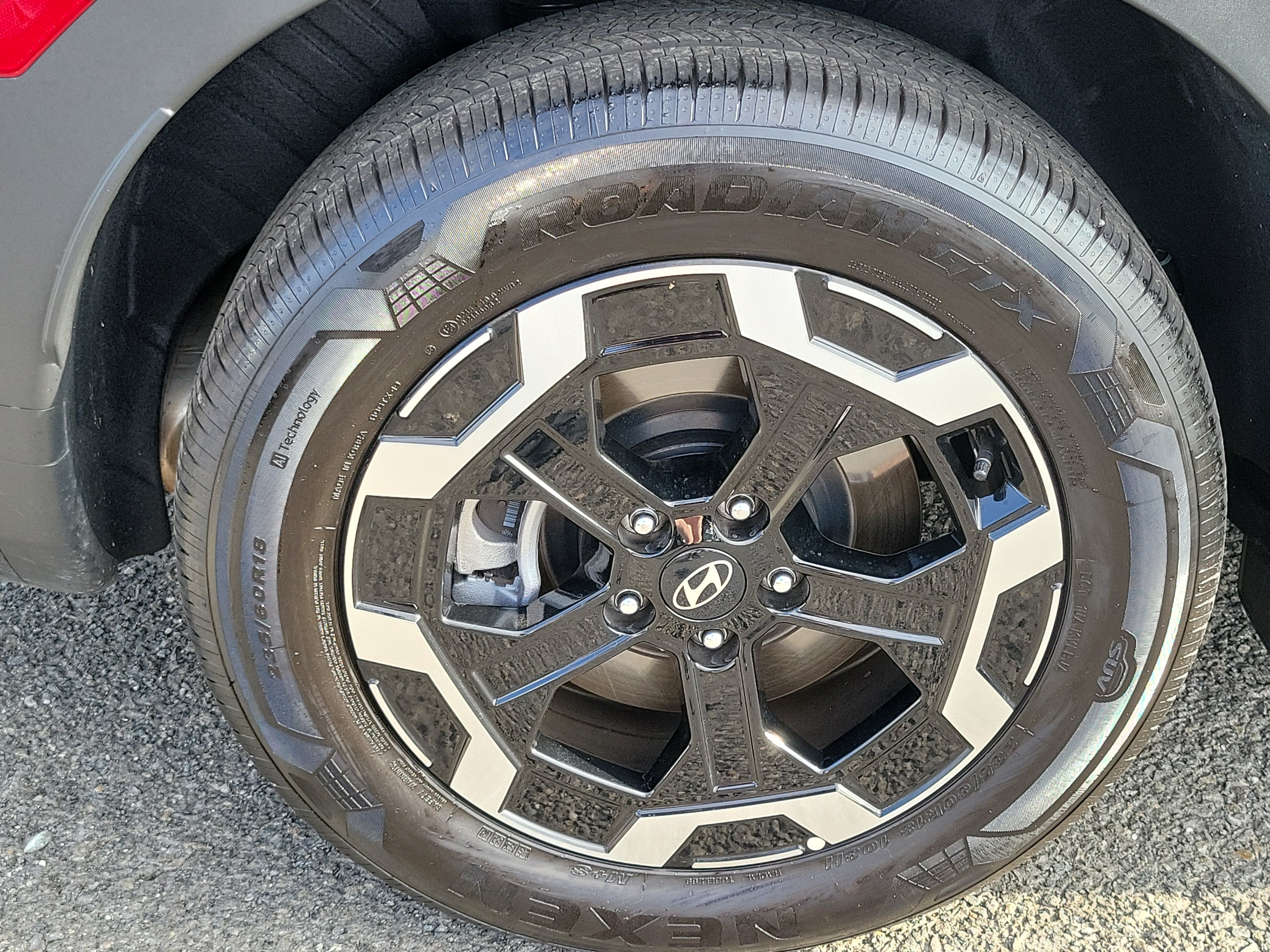 Certified 2026 Hyundai Santa Fe SEL FWD image 24