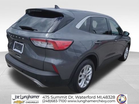 Used 2021 Ford Escape SE w/ Cold Weather Package FWD image 8