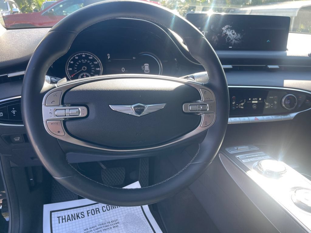 Used 2022 Genesis GV70 2.5T w/ Select Package AWD/4WD image 15