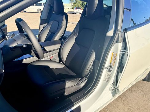 Used 2021 Tesla Model 3 Performance AWD/4WD image 25